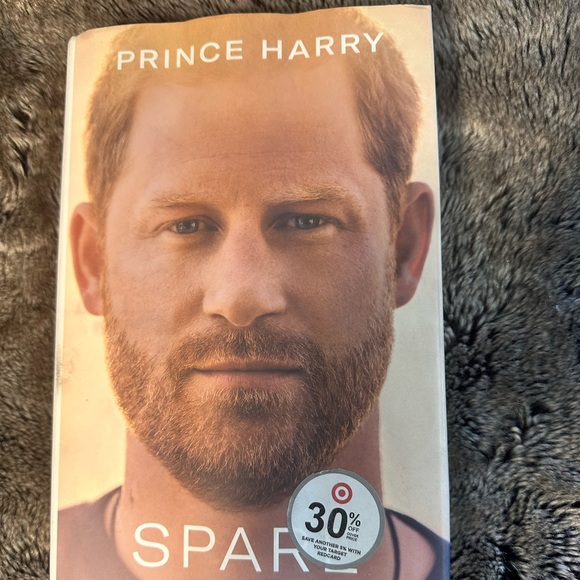 Prince Harry Spare by Prince Harry Autobiography - Picture 1 of 4